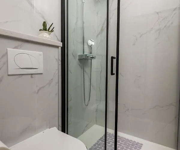 Altamar Seaview Apartman *