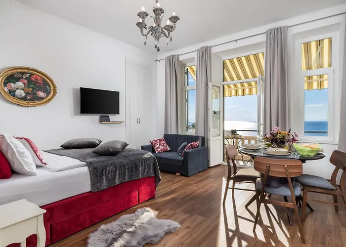 Altamar Seaview * Опатия