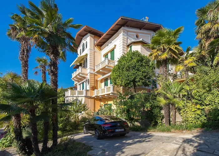 Altamar Seaview Apartamento *